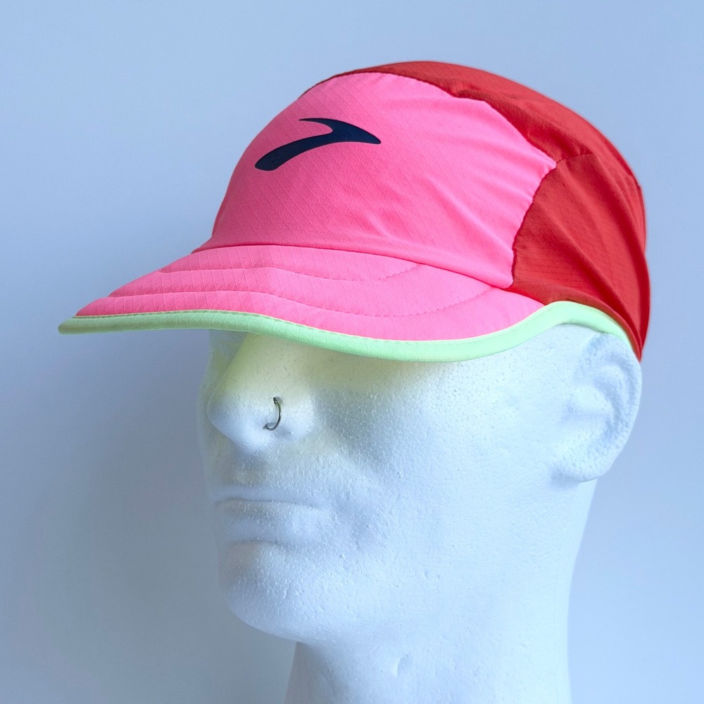 Brooks Running Hat‎ Ultralight Packable Panel Cap Marathon Training Pink/Red